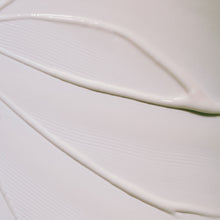 Load image into Gallery viewer, Madara Deep Comfort Hand Cream