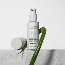 Load image into Gallery viewer, Madara Botanic Niacinamide Alternative 5-in-1 Serum