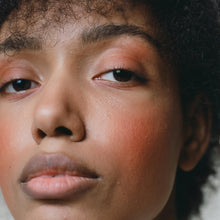 Load image into Gallery viewer, Madara Mineral Cheek Blusher
