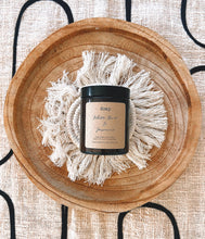 Load image into Gallery viewer, DOAP Beauty White Mint & Jasmine Candle