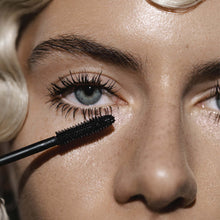 Load image into Gallery viewer, Madara DEEP MATTER Bold Volume Mascara