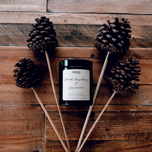 Load image into Gallery viewer, DOAP Beauty Black Raspberry &amp; Peppercorn Candle
