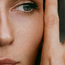 Load image into Gallery viewer, Madara SMART Anti-Fatigue Eye Rescue Cream
