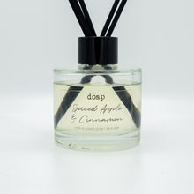 Load image into Gallery viewer, DOAP Beauty Spiced Apple &amp; Cinnamon Diffuser
